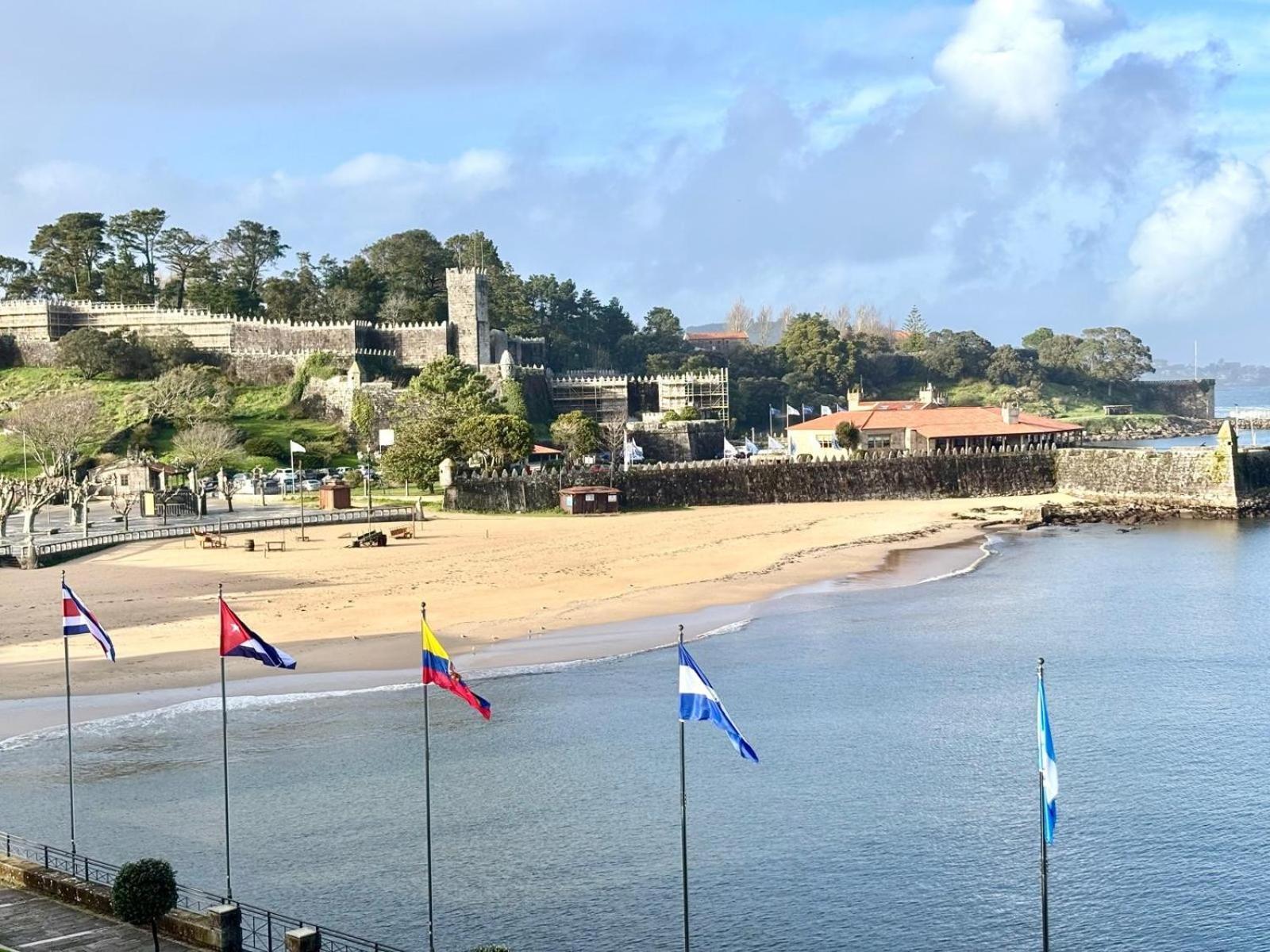 Ferienwohnung Holibai, Lembrare, Atico A Unos Pasitos De La Playa, Baiona Exterior foto